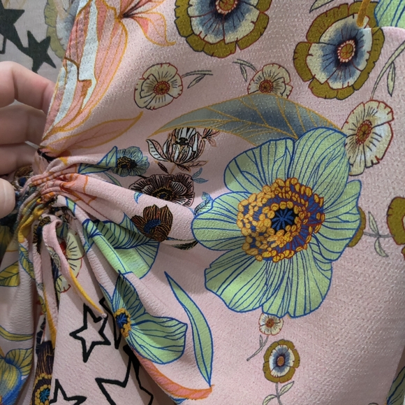 Topshop Ruched Crop Top - Picture 3 of 12